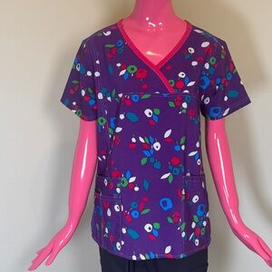 WonderWink Purple Print Mock Wrap Scrub Top | Large | Floral